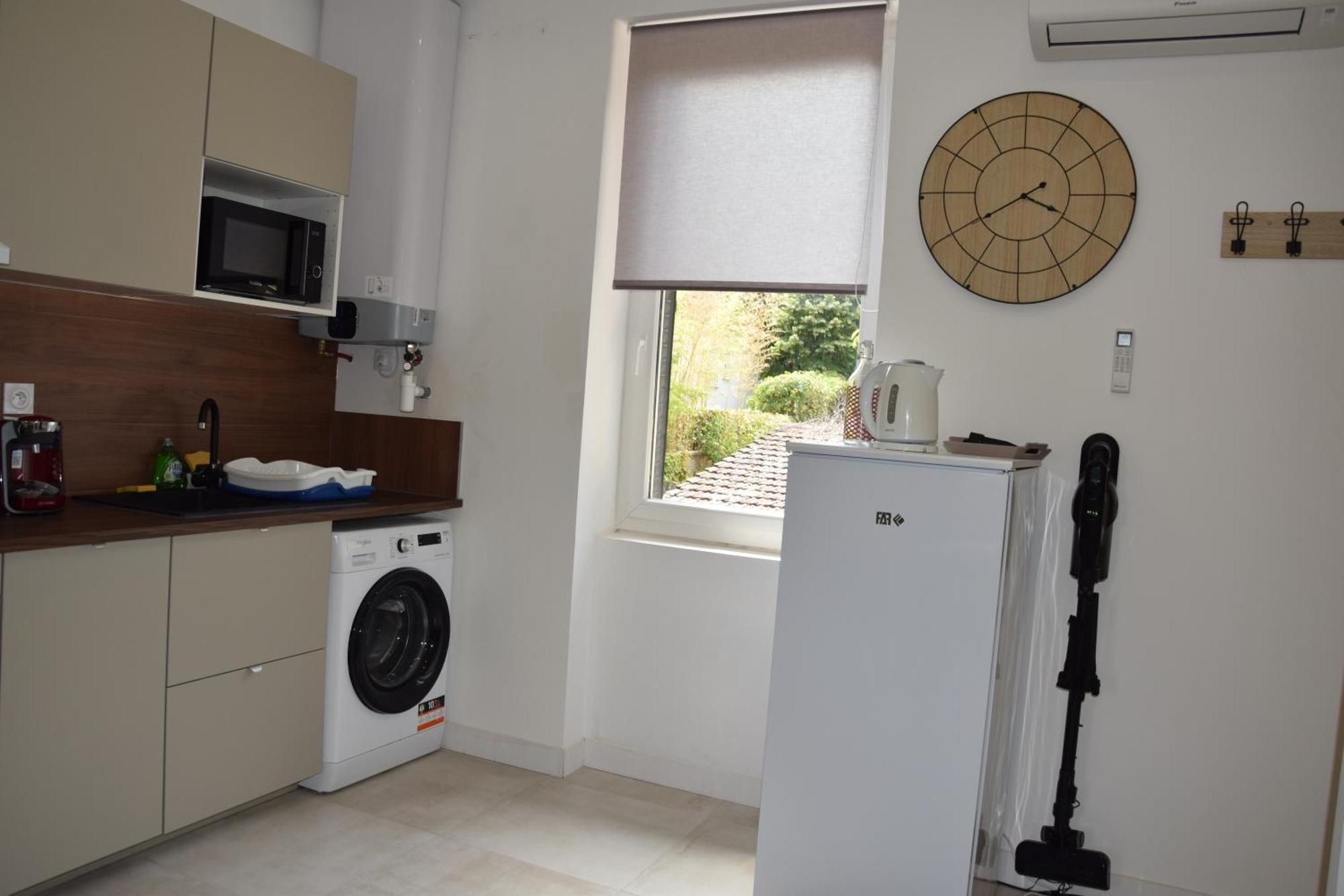 Elegant T2 A Bron, Tramway A 2Min, Box Parking, 4Personnes Διαμέρισμα Εξωτερικό φωτογραφία